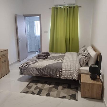 Beautiful Sliema Seaview Apt Exterior foto