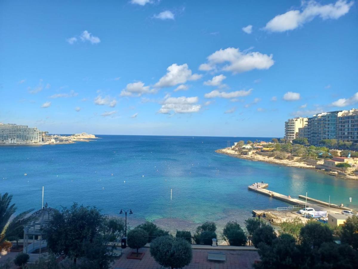Beautiful Sliema Seaview Apt Exterior foto